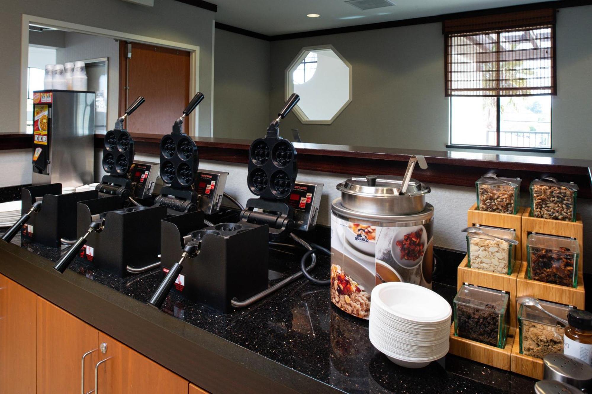 Fairfield Inn & Suites Santa Cruz - Capitola Luaran gambar